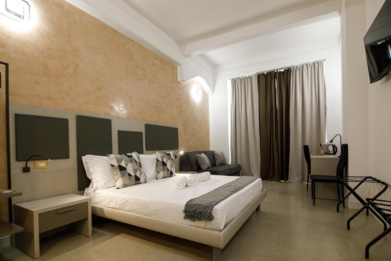 Erreggi Luxury Rooms 罗马 外观 照片